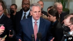 Calon Ketua DPR AS dari Partai Republik, Kevin McCarthy, masih belum berhasil meraih dukungan suara yang cukup pada pemungutan suara hari kedua, Rabu (4/1).