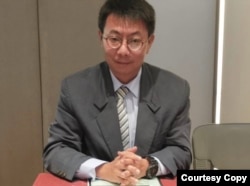 台湾全球防卫杂志采访主任陈国铭。(陈国铭提供)