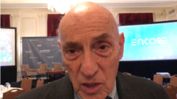 前美国国防部长办公室中国事务主任博斯科2020年1月11日接受美国之音采访(美国之音锺辰芳拍摄)