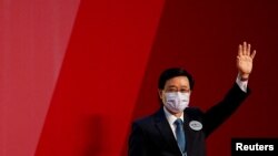 香港前警务和保安头目李家超作为唯一候选人在不到1500人投票的选举中当选香港新一届特首。(路透社2022年5月8日)