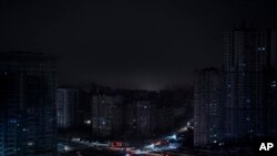 乌克兰首都基辅遭到俄罗斯导弹攻击之后(2022年11月23日)