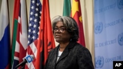 资料照片:2022年9月27日,美国驻联合国大使琳达·托马斯-格林菲尔德在联合国总部举行的新闻发布会上。(美联社照片)