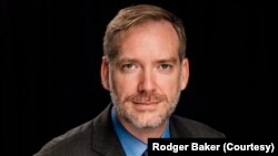 美国地缘政治风险分析机构斯特拉福战略预测(Stratfor)的高级副总裁罗杰·贝克(Rodger Baker)
