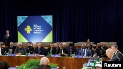 2022年9月29日,美国总统拜登和国务卿布林肯出席在国务院举行的美国-太平洋岛国峰会 (路透社)