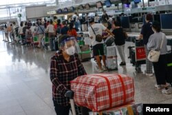 香港国际机场的离境大厅 (2022年8月1日)