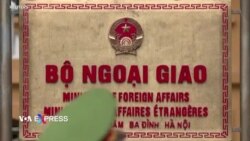 Hà Nội bác bỏ báo cáo của các NGO kêu gọi không bầu Việt Nam vào Hội đồng Nhân quyền
 Hà Nội bác bỏ báo cáo của các NGO kêu gọi không bầu Việt Nam vào Hội đồng Nhân quyền