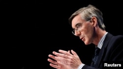 英国商务大臣里斯-莫格(Jacob Rees-Mogg)(路透社2022年10月3日)