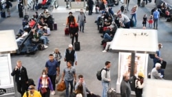 时事大家谈:近60%美国人有新冠抗体,美国走出大流行了吗? 时事大家谈:近60%美国人有新冠抗体,美国走出大流行了吗?