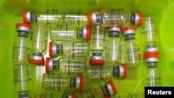 Vaccine Sinovac do Trung Quốc sản xuất.