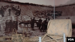 石磙与修机场老照片(美国之音林森拍摄)