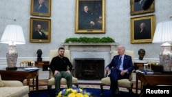 2024年9月26日,美国总统拜登在白宫会见乌克兰总统泽连斯基。(路透社照片)