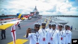 2022年9月2号,印度科欣国营造船厂为印度海军首艘国产航母“维克兰特”号(INS Vikrant)举行隆重的服役仪式。