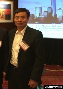 罗昭学2016年在纽约(照片由代雪峰提供)