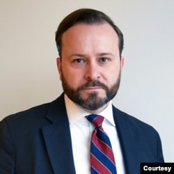 瑞典国家中国问题研究中心分析师比约恩·卡佩林(Björn Cappelin)