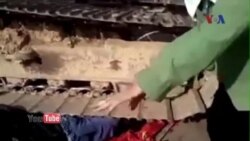 Xe ủi cán người biểu tình phản đối cưỡng chế đất ở Hải Dương Xe ủi cán người biểu tình phản đối cưỡng chế đất ở Hải Dương