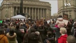 纽约民众集会 抗议歧视亚裔 纽约民众集会 抗议歧视亚裔