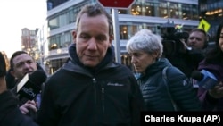 被控隐瞒与中国关系的著名哈佛大学化学教授查尔斯∙利伯(Charles Lieber)