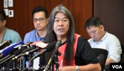 社民连前立法会议员梁国雄。(美国之音汤惠芸)