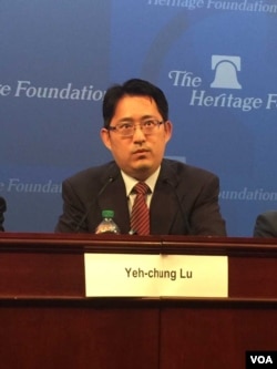 台湾民主基金会副执行长卢业中(美国之音莉雅拍摄)