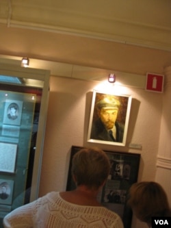 圣彼得堡的列宁故居博物馆。(美国之音白桦拍摄)