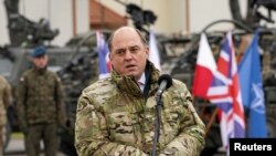 资料照:英国国防大臣本·华莱士(Ben Wallace)