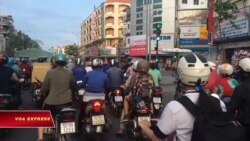 Tranh cãi chuyện cấm xe máy Tranh cãi chuyện cấm xe máy