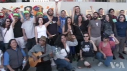 美律师和志愿者结队前往边界帮助寻求庇护者 美律师和志愿者结队前往边界帮助寻求庇护者