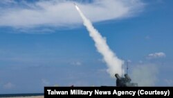 台湾国军日前在屏东地区举行“2022神弓”防空导弹演练。(2022年12月)