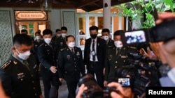 6月10日,中国国防部长魏凤和上将同美国国防部长奥斯汀在新加坡就两军关系,台海问题、俄罗斯入侵乌克兰等问题会谈了一个小时。 -路透社照片