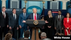 资料照片:美国总统特朗普在白宫召开的记者会上。(2025年8月11日)