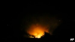 一架运载军火的乌克兰货机周六晚坠毁在希腊北部卡瓦拉市(Kavala)附近.。飞机失事地点火焰冲天。