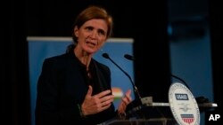 美国国际发展署署长鲍尔在新德里的印度理工学院发表讲话。(2022年7月27日)