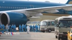 Thêm 6 người bị bắt liên quan vụ bê bối ‘chuyến bay giải cứu’  Thêm 6 người bị bắt liên quan vụ bê bối ‘chuyến bay giải cứu’