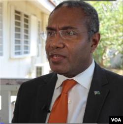 所罗门群岛议会外交关系委员会主席,反对党议员彼得·凯尼洛里(Peter Kenilorea Jr.) (美国之音记者久岛拍摄)