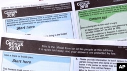 美国人口调查局2010年在亚利桑那州的调查表格。 （资料照片）