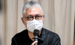 时事评论员黄伟国表示,新的选举制度排除了政府认为有问题的参选人,但可能会选出一些“忠诚的废物”,甚至可能出现贿选等的问题,他认为无助香港社会稳定(美国之音/汤惠芸)