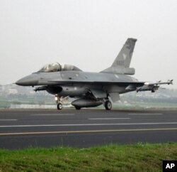 台空军F-16 战机