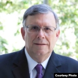 美国律师协会法律教育和律师资格部负责人巴里•克里尔(照片来源:American Bar Association)