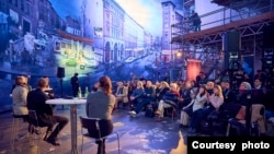 东德和中国的民主人士齐聚一堂,共同纪念柏林墙倒塌35周年及天安门事件。(主办方提供)