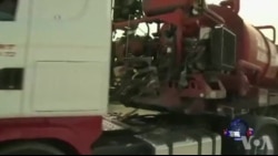 油价持续暴跌重创高成本石油产业 油价持续暴跌重创高成本石油产业