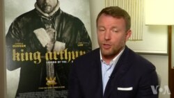 美国万花筒:亚瑟王再返大银幕 重新诠释王者之剑 美国万花筒:亚瑟王再返大银幕 重新诠释王者之剑