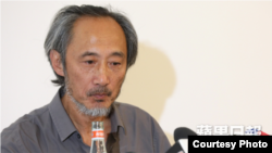 马建11月10日上午出席记者会 (苹果日报图片)