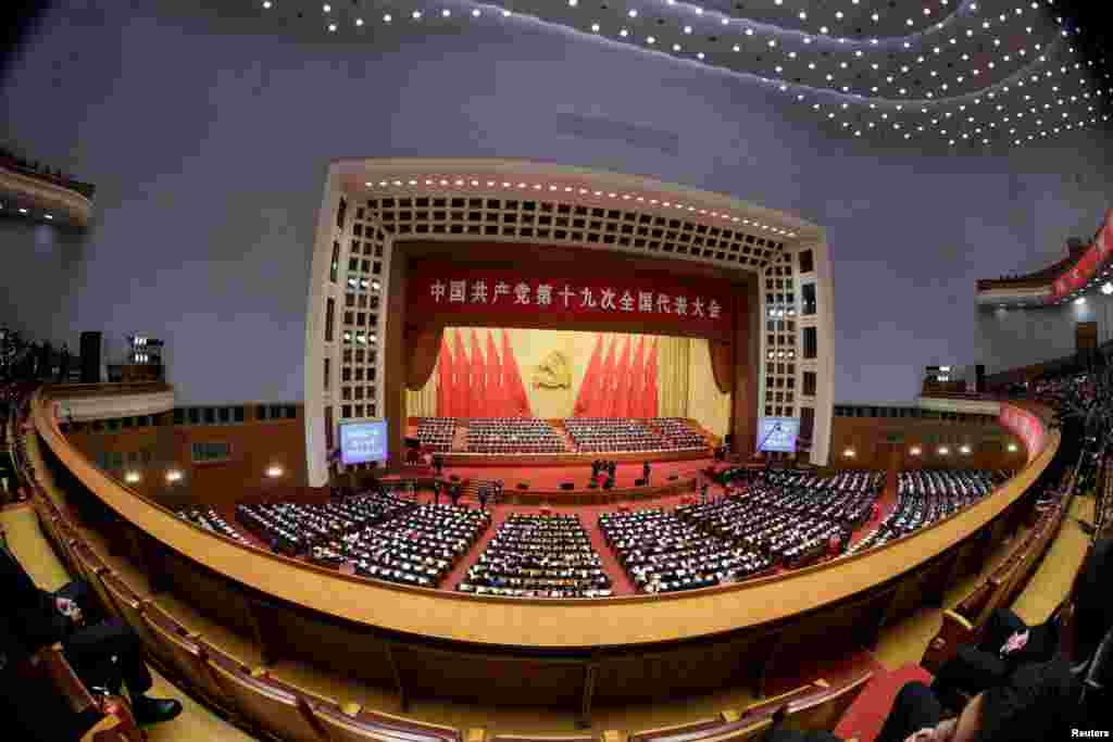 中国共产党第十九次全国代表大会闭幕式会场(2017年10月24日)。