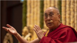 台湾师范大学政治研究所教授范世平 (美国之音张永泰拍摄) 台湾师范大学政治研究所教授范世平 (美国之音张永泰拍摄)