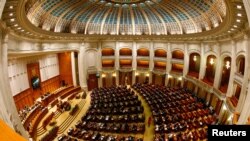 资料照:位于罗马尼亚首都布加勒斯特的议会大厅。