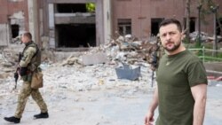 စစ်ဒဏ်သင့် ရှေ့တန်းဒေသ ယူကရိန်းသမ္မတ သွားရောက်ကြည့်ရှု စစ်ဒဏ်သင့် ရှေ့တန်းဒေသ ယူကရိန်းသမ္မတ သွားရောက်ကြည့်ရှု