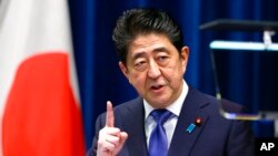 资料照片:日本前首相安倍晋三。(2017年9月25日)