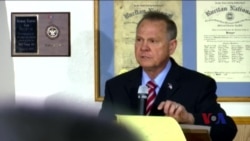 国会参议员候选人莫尔继续否认对其性丑闻指控 国会参议员候选人莫尔继续否认对其性丑闻指控