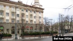 立陶宛首都维尔纽斯的居民住宅楼。立陶宛前能源部长说,俄罗斯总是选择在严寒冬季和新年时切断天然气供应。