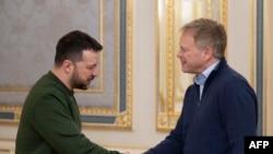 英国国防大臣沙普斯2024年3月7日访问基辅与泽连斯基总统会晤。